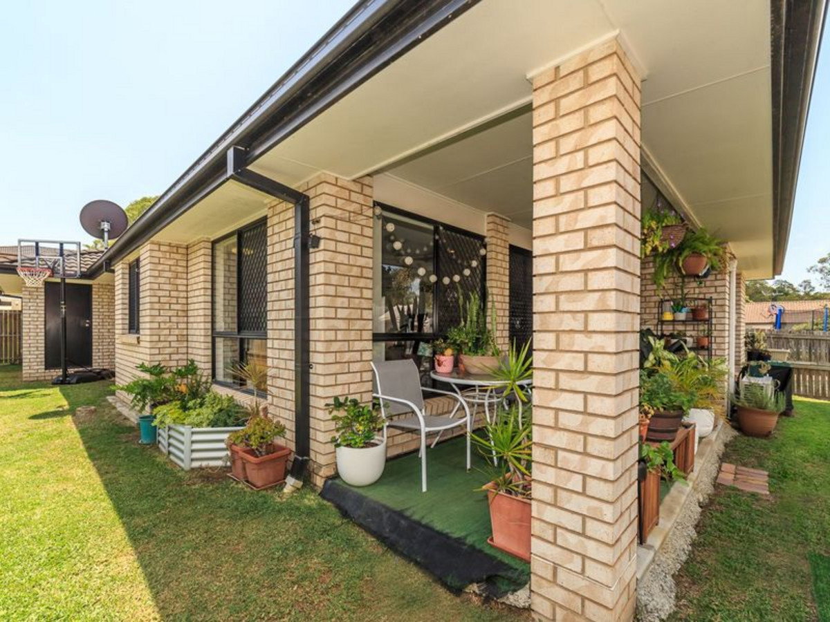 102 BARBOUR Road, BRACKEN RIDGE, QLD, 4017, Bracken Ridge - Thumbnail 4