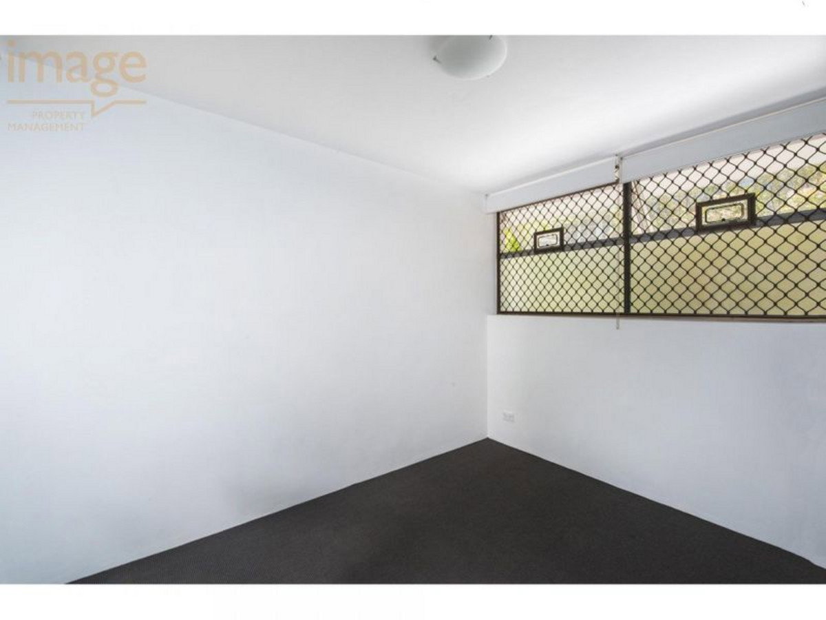 2/22 Barlow Street CLAYFIELD QLD 4011, Clayfield - Thumbnail 5