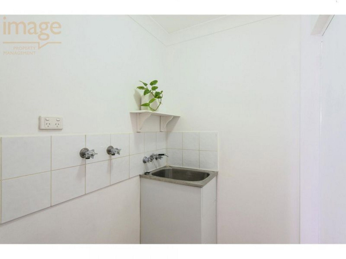 2/22 Barlow Street CLAYFIELD QLD 4011, Clayfield - Thumbnail 7