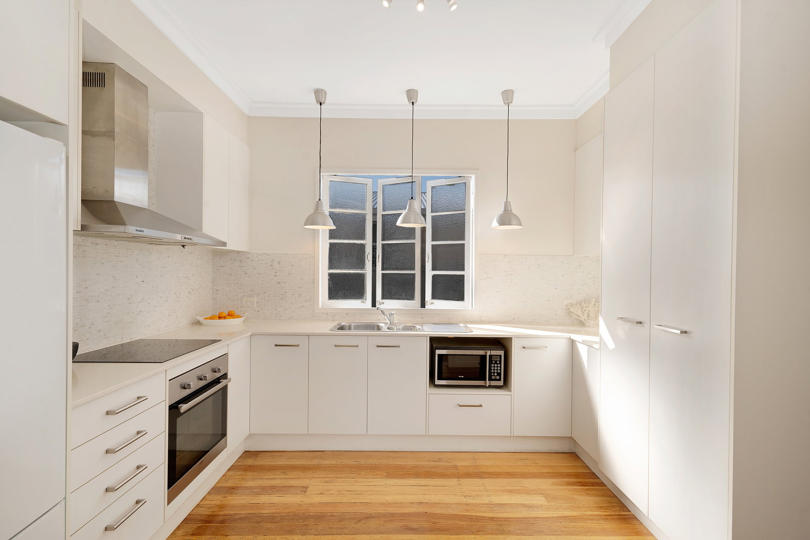16 Blackwood Road Margate QLD 4019, Margate - Thumbnail 4