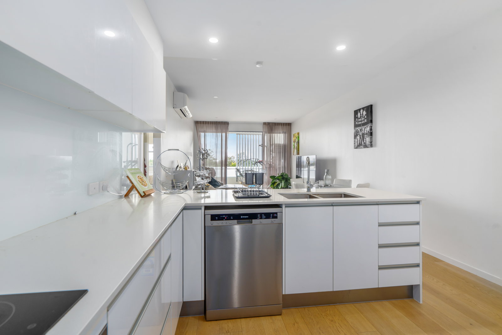 303/47 Hood Street, Sherwood, QLD, 4075, Sherwood - Thumbnail 5