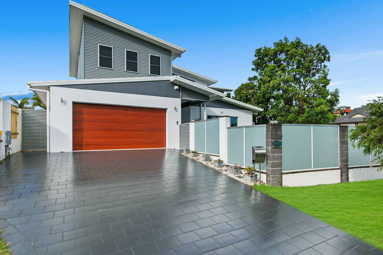 Main listing image for 2 Jasper Place, Mango Hill  QLD  4509