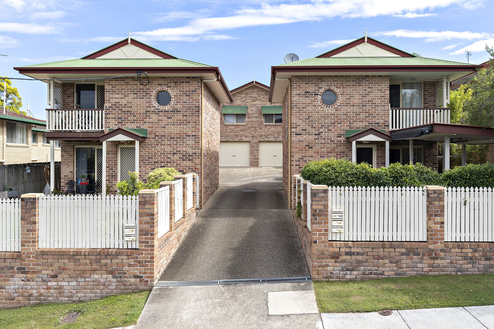 Main listing image for 4/16 Garden Terrace, Newmarket  QLD  4051