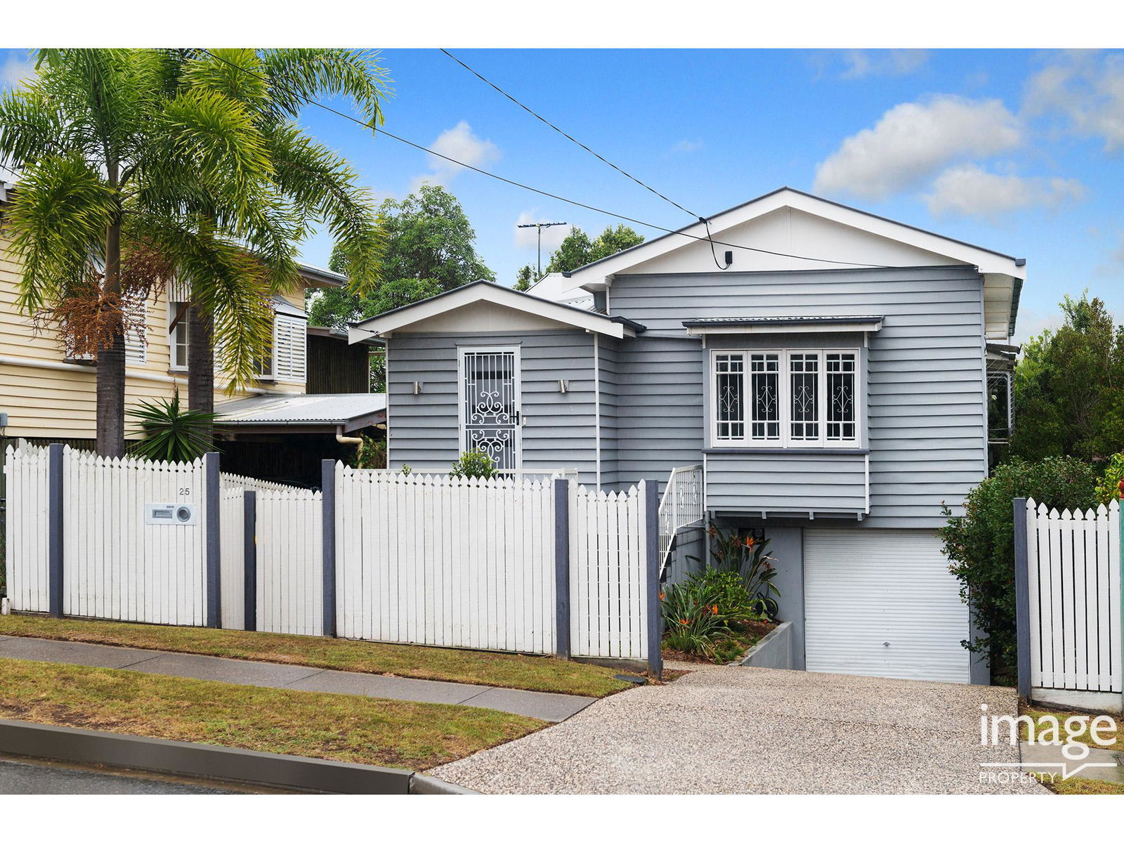 Main listing image for 25 Fryar Street, Camp Hill  QLD  4152