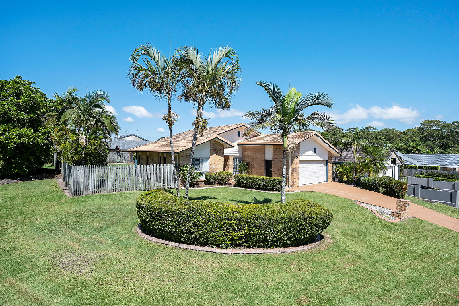 Main listing image for 6 Sunburst Court, Mountain Creek  QLD  4557