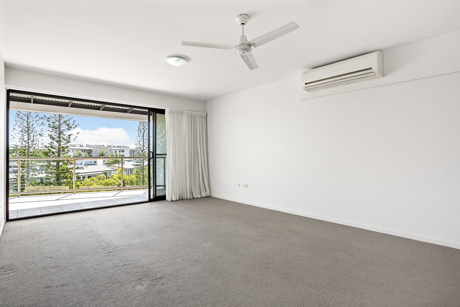 53/10 Grand Parade Kawana Island QLD 4575, Kawana Island - Thumbnail 2