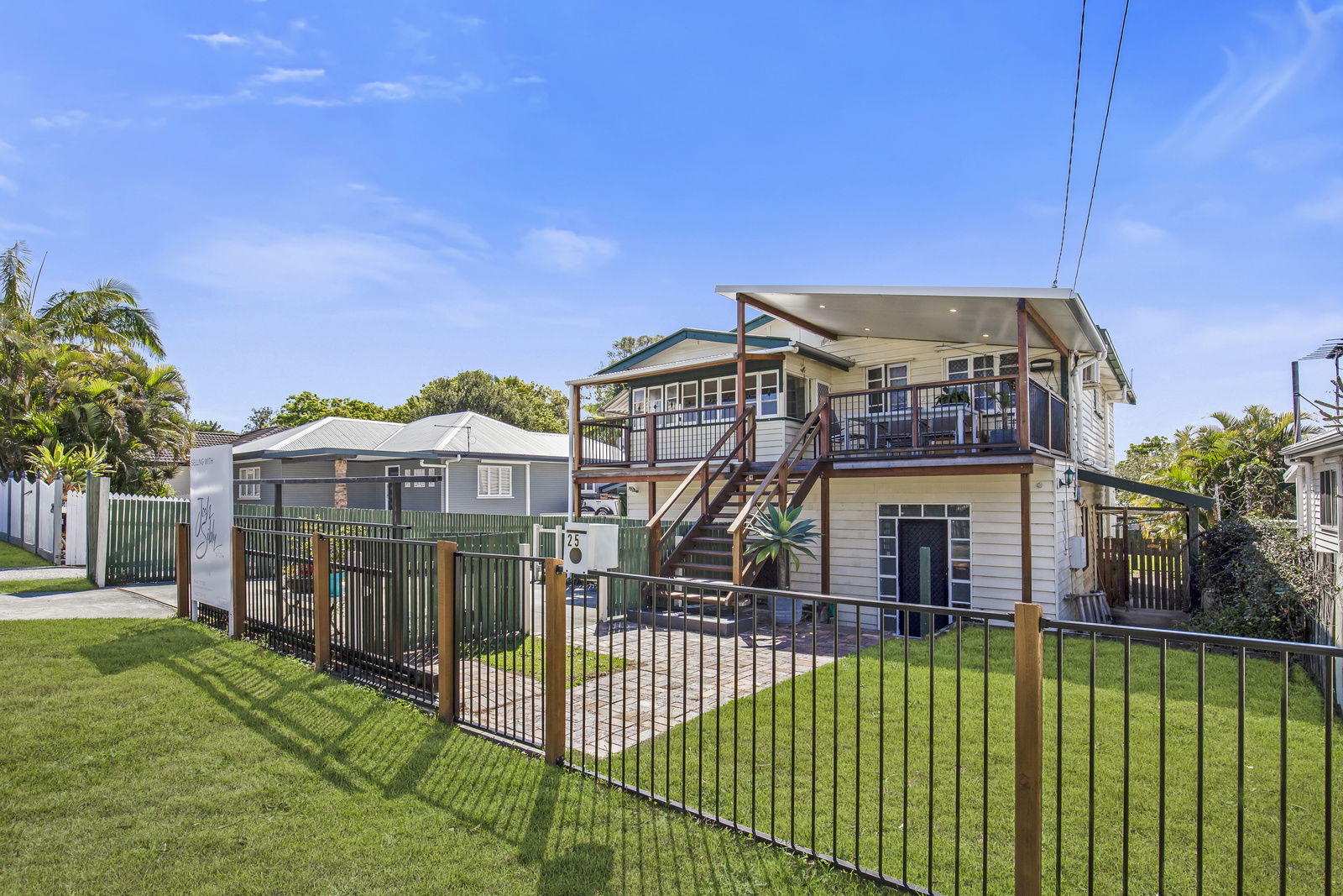 Main listing image for 25 Long Street, Clontarf  QLD  4019