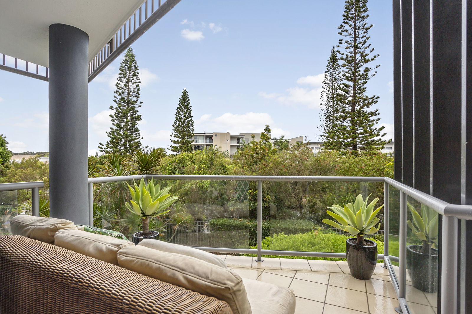 Main listing image for 15/10 Grand Parade, Kawana Island  QLD  4575