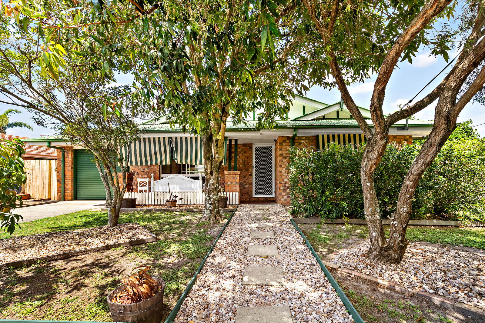 Main listing image for 4 Surrey Court, Deception Bay  QLD  4508