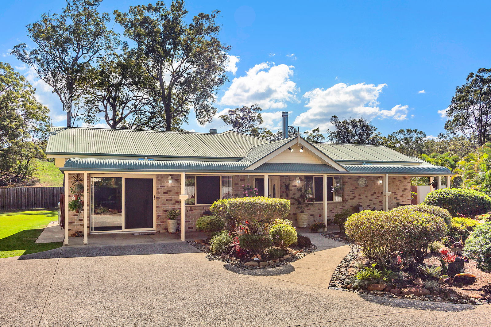 Main listing image for 42 Constellation Way, Maroochy River  QLD  4561