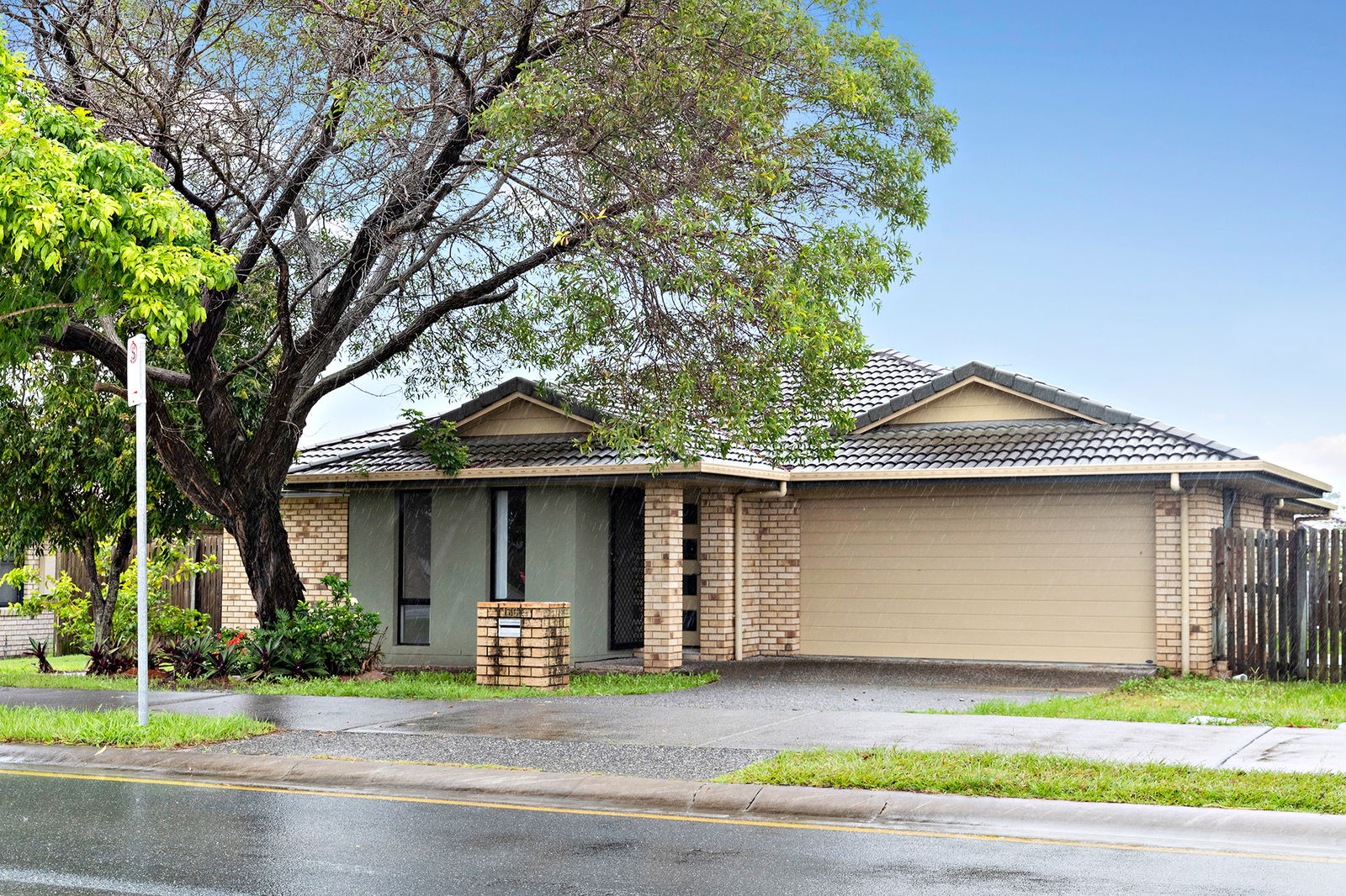 Main listing image for 136 Graham Road, Morayfield  QLD  4506