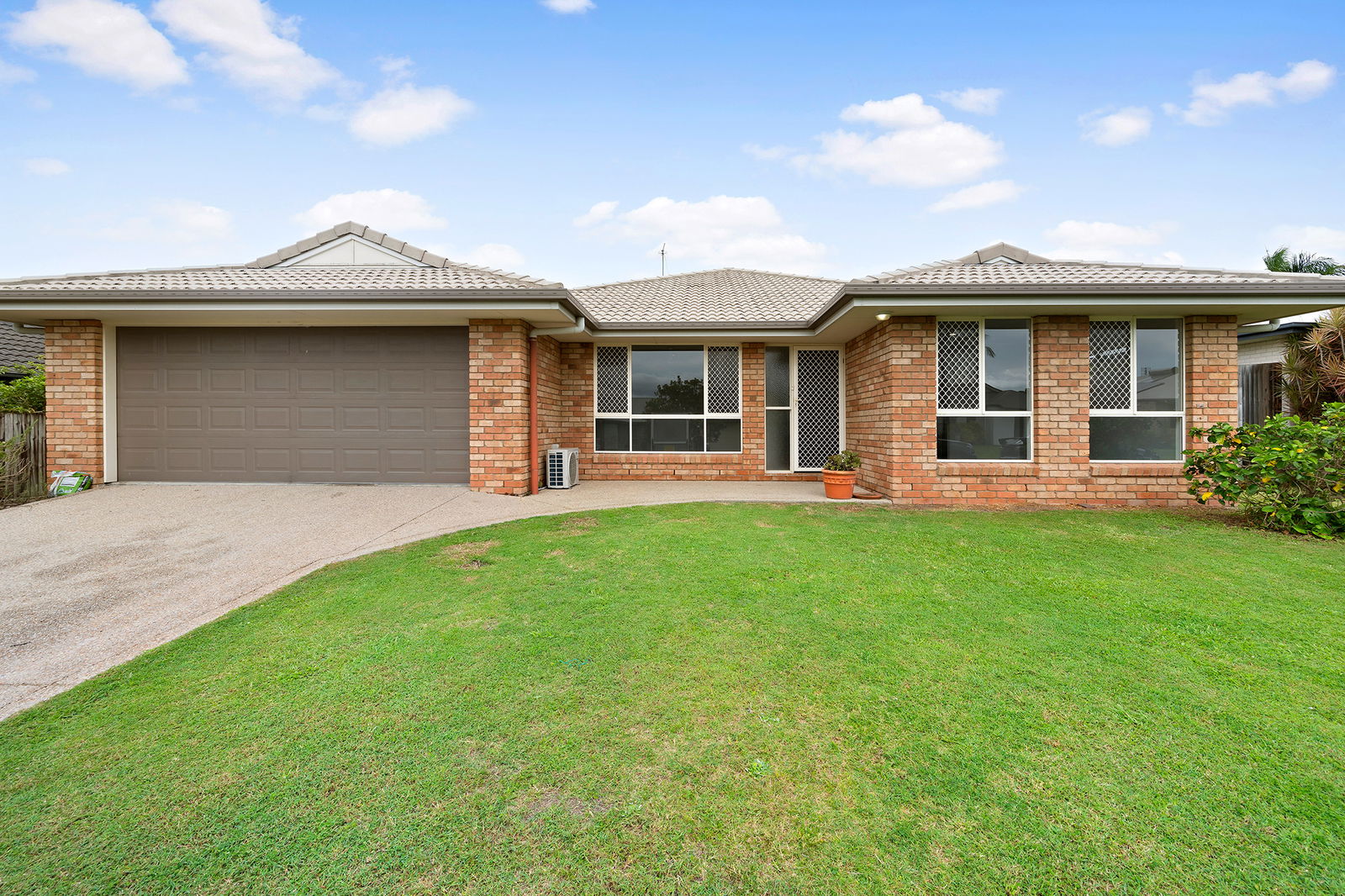 Main listing image for 5 Kingsley Court, Little Mountain  QLD  4551