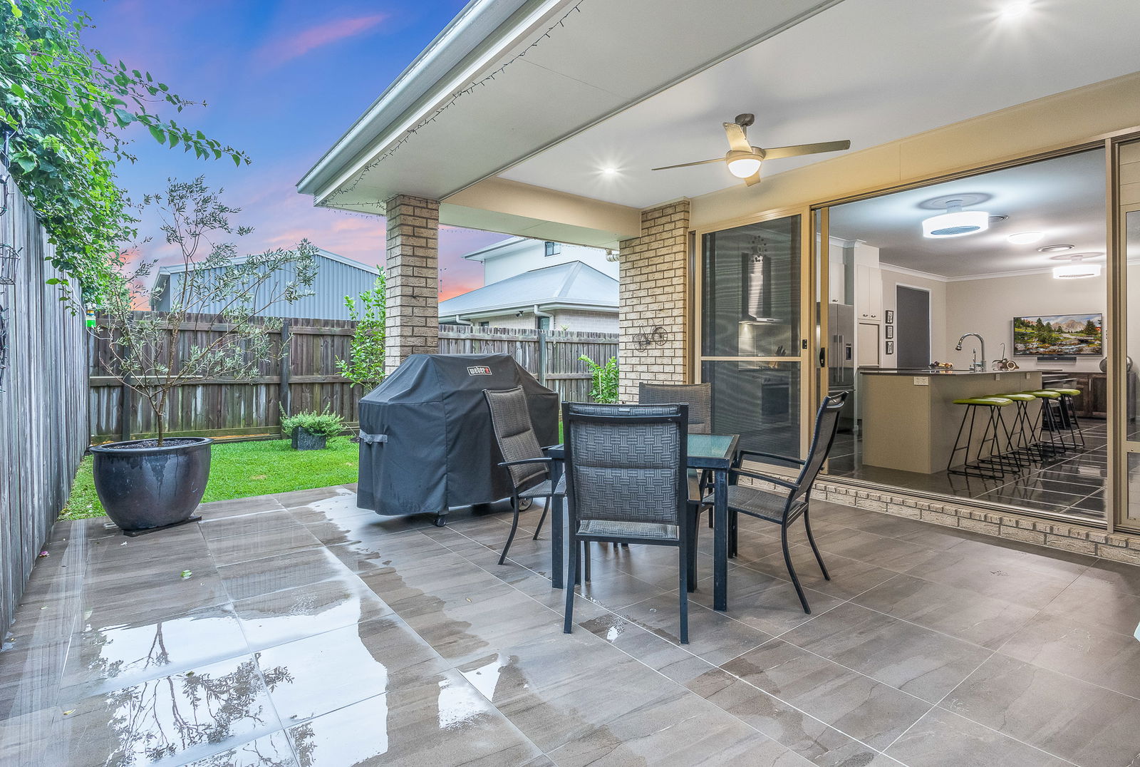 Main listing image for 104 Swan Parade, Warner  QLD  4500