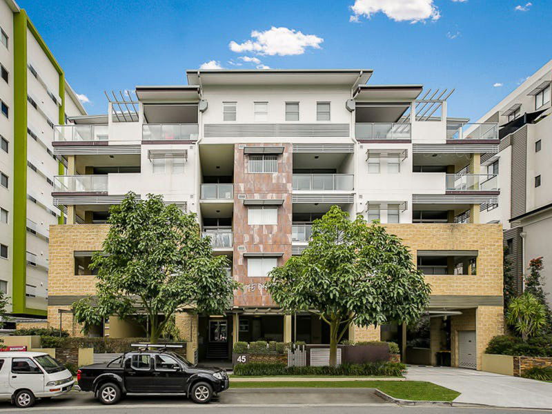 Main listing image for 14/45 Playfield Street, Chermside  QLD  4032
