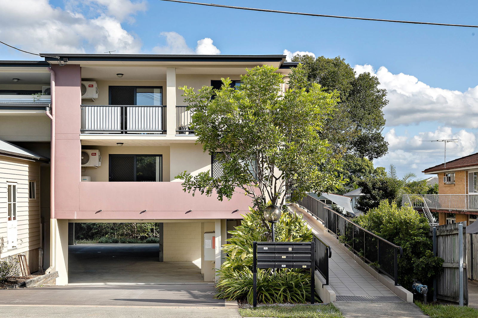 Main listing image for 4/12 Homebush Road, Kedron  QLD  4031