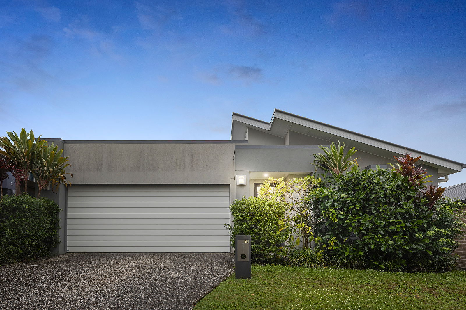 Main listing image for 10 Panda Street, Dakabin  QLD  4503