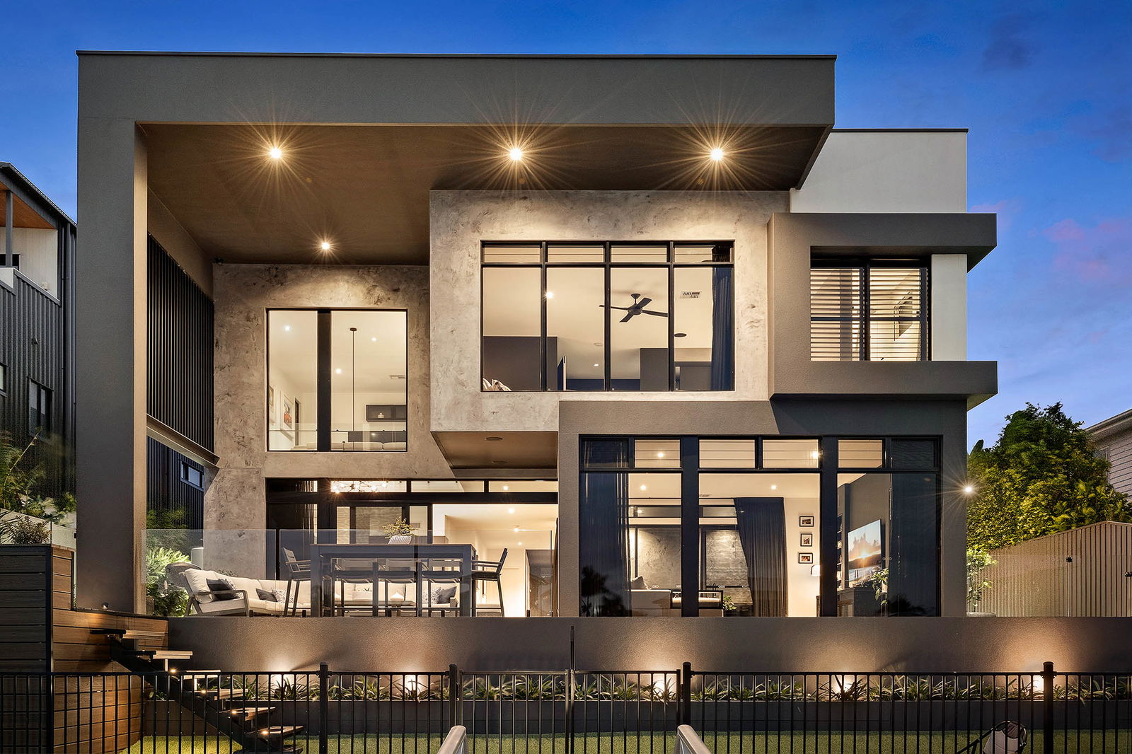 Main listing image for 137 Quay Circuit, Newport  QLD  4020