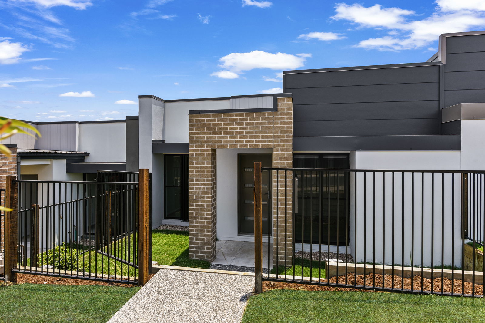 Main listing image for 6 Freycinet Lane, South Ripley  QLD  4306