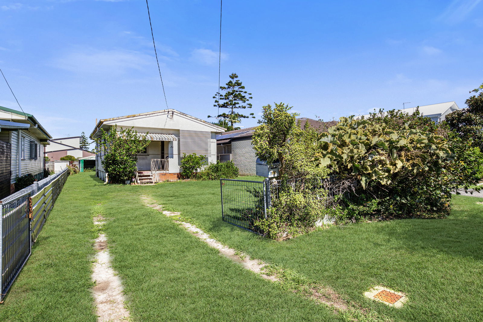 Main listing image for 34 Turner Street, Scarborough  QLD  4020