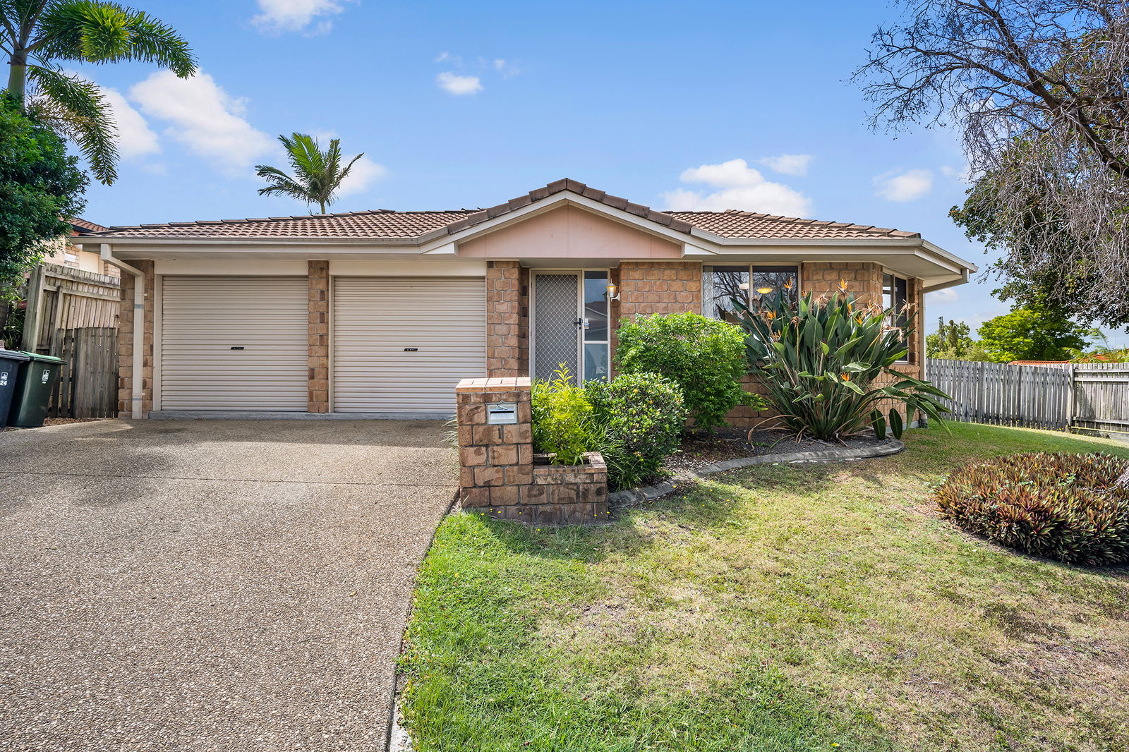 Main listing image for 1 Bearke Place, Bracken Ridge  QLD  4017