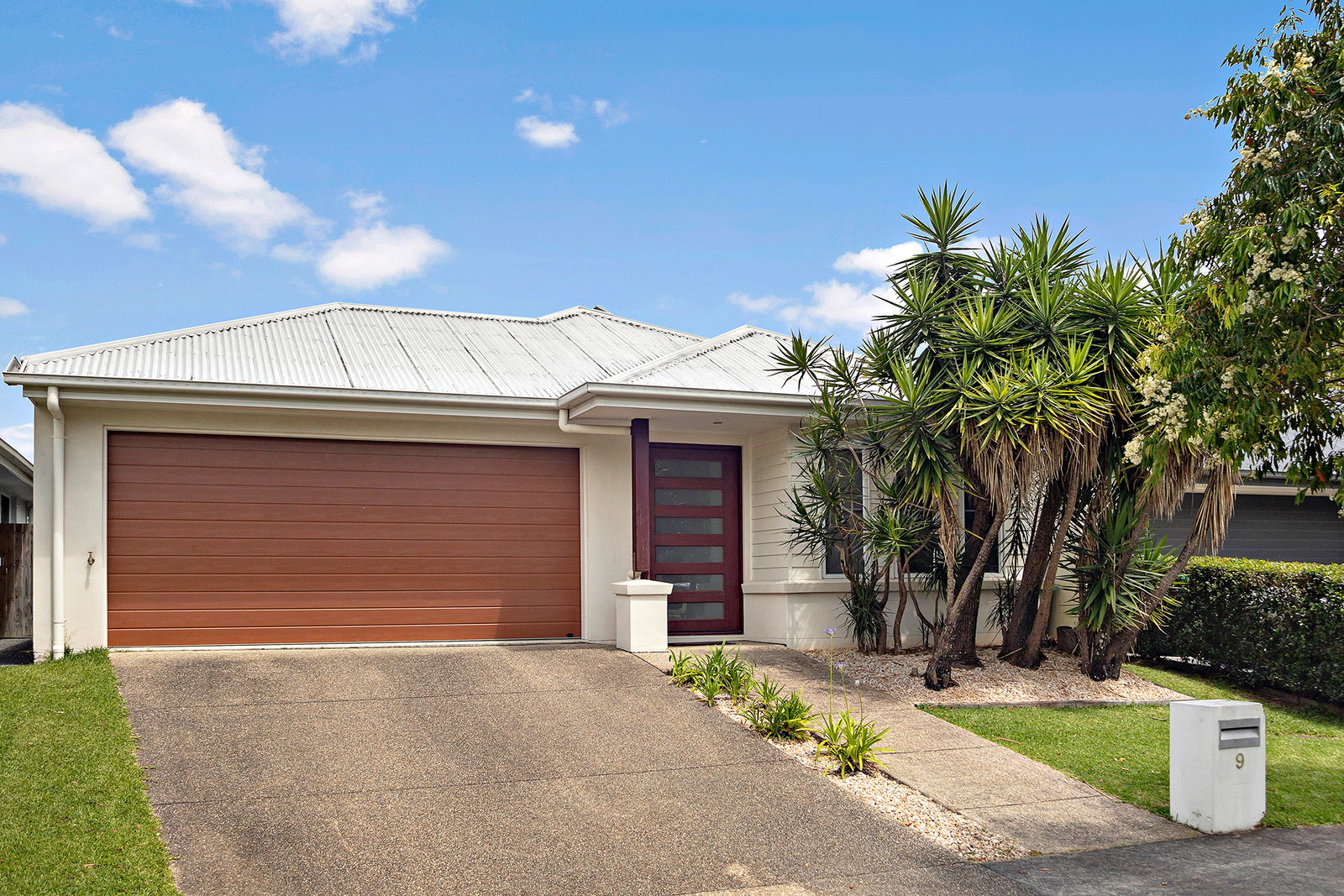 9 Forest Grove Crescent Sippy Downs QLD 4556, Sippy Downs - Thumbnail 2