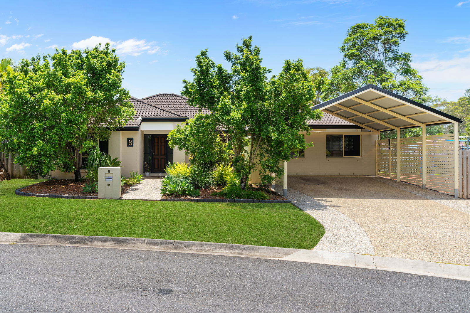 Main listing image for 8 Swordgrass Court, Kallangur  QLD  4503
