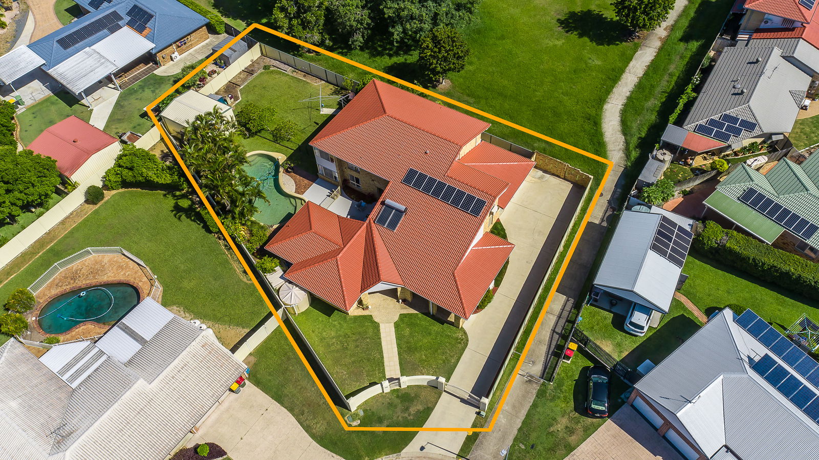 Main listing image for 1 Oakmont Street, Rothwell  QLD  4022
