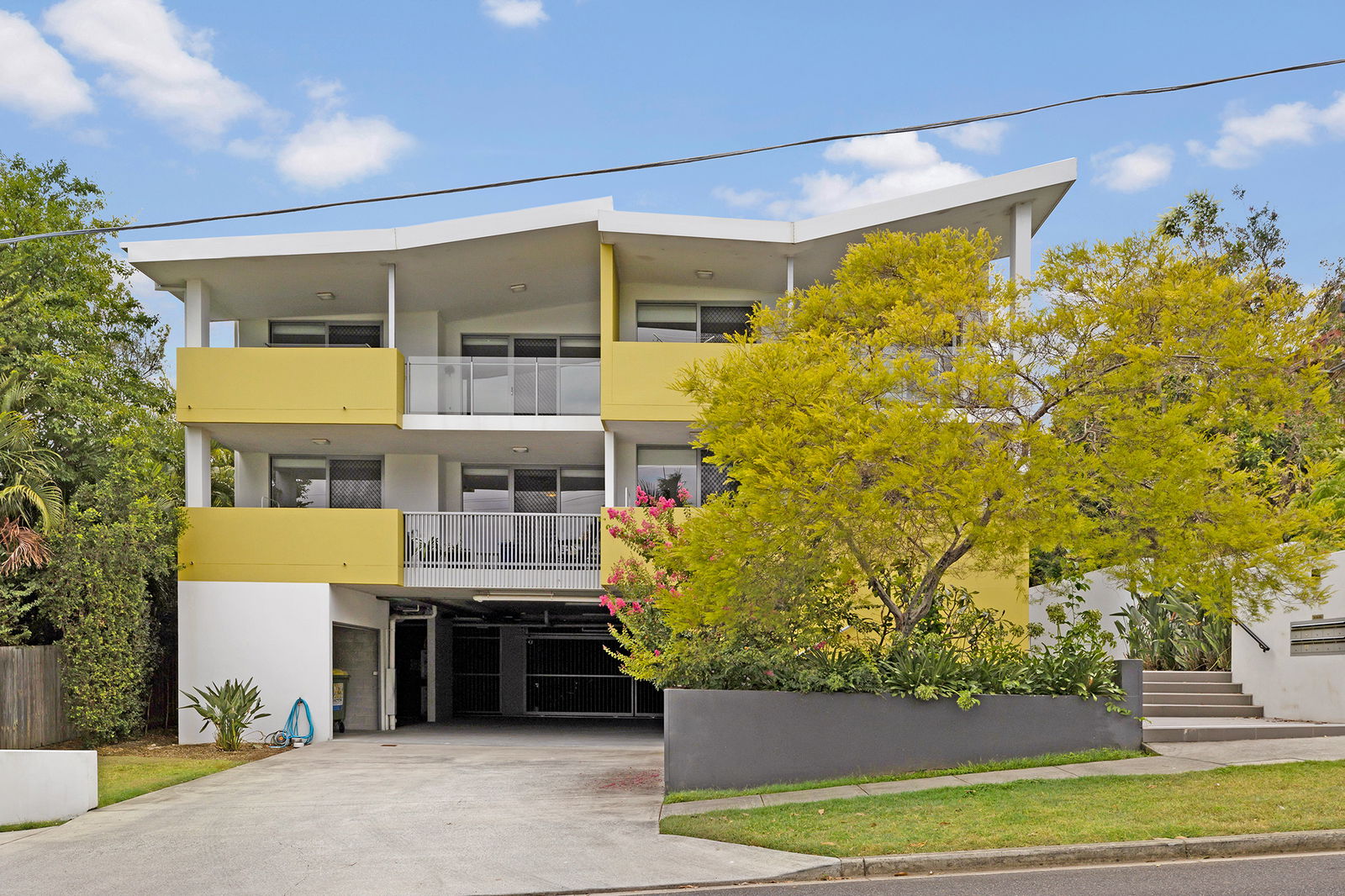 Main listing image for 2/34 Surrey Street, Nundah  QLD  4012