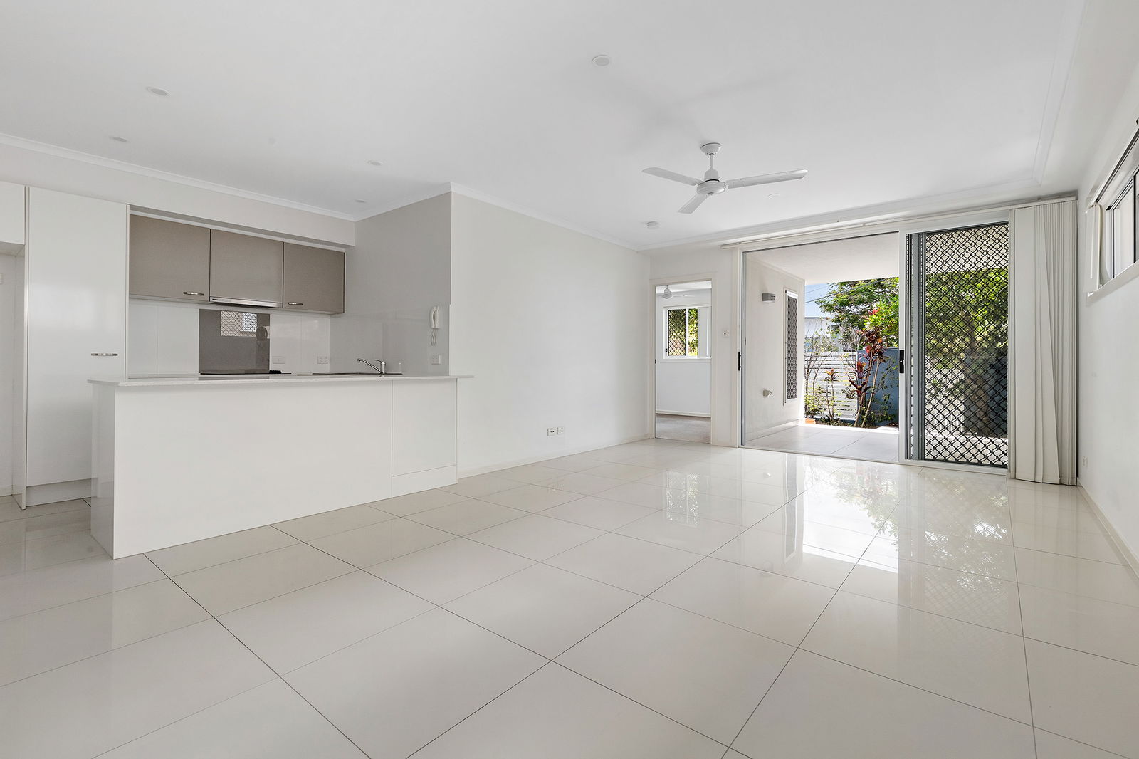 Main listing image for 5/275 Cornwall Street, Greenslopes  QLD  4120