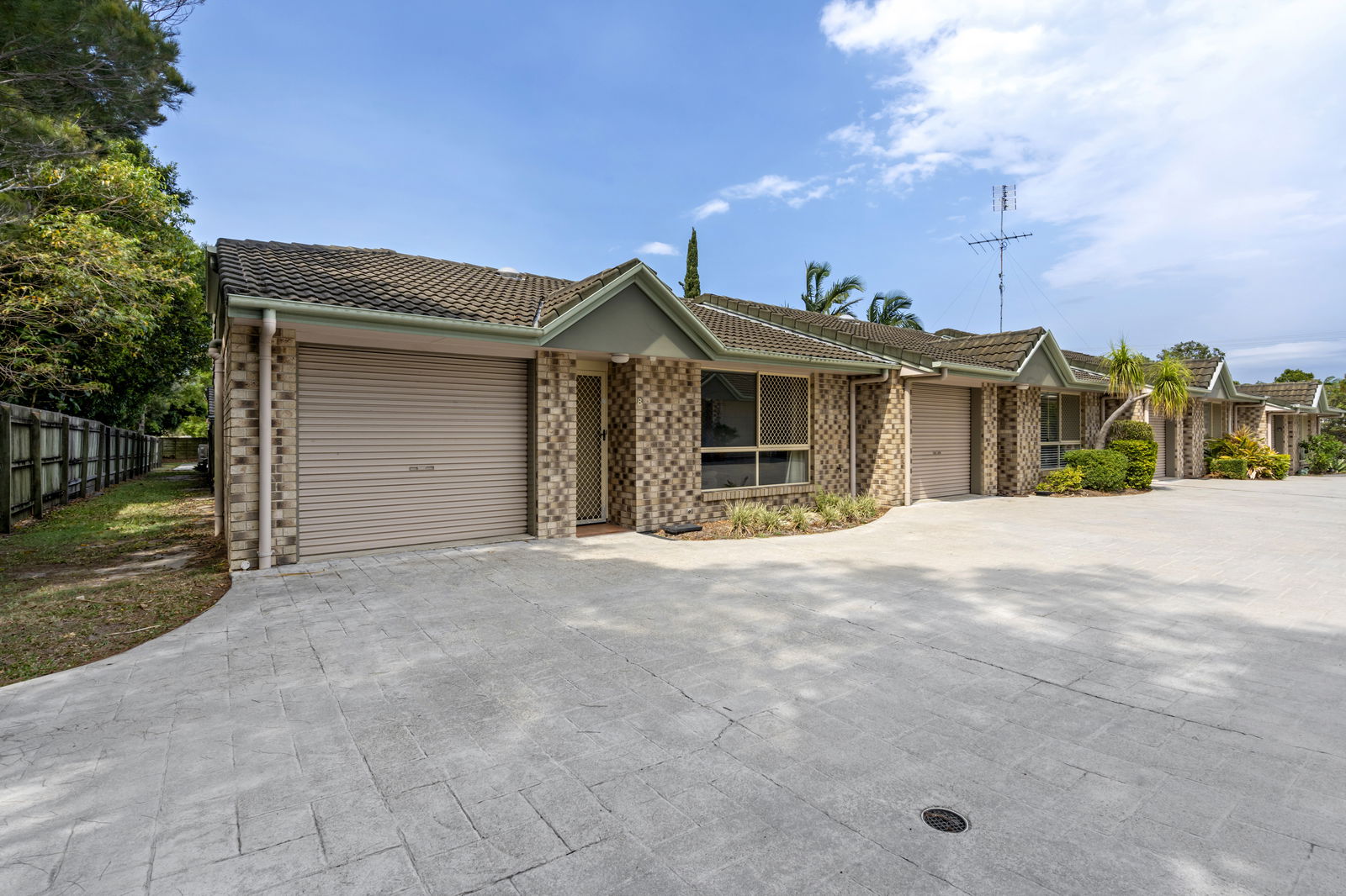 Main listing image for 8/100 Beerburrum Street, Battery Hill  QLD  4551