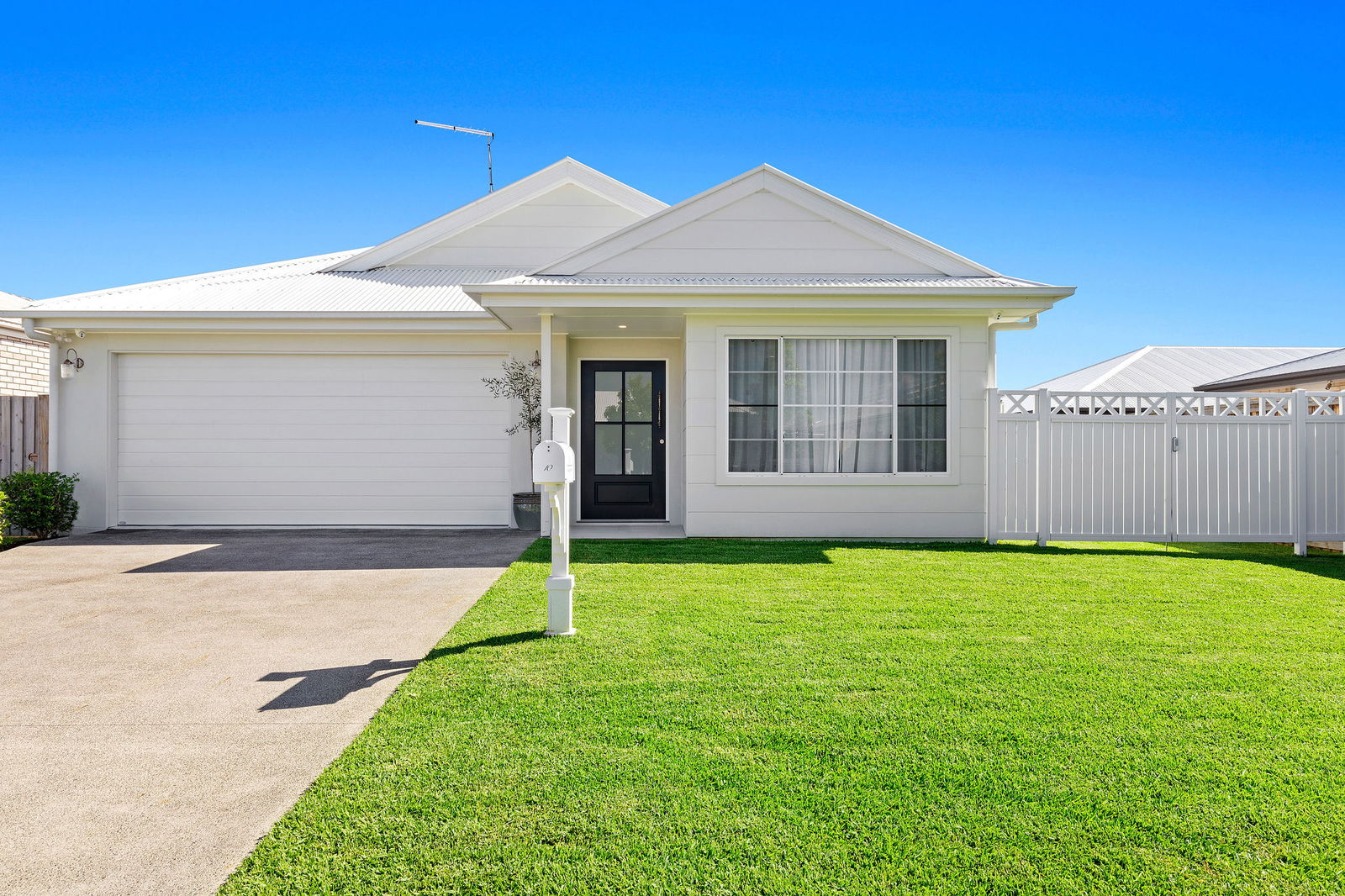 Main listing image for 10 Silverleaf Street, Palmview  QLD  4553