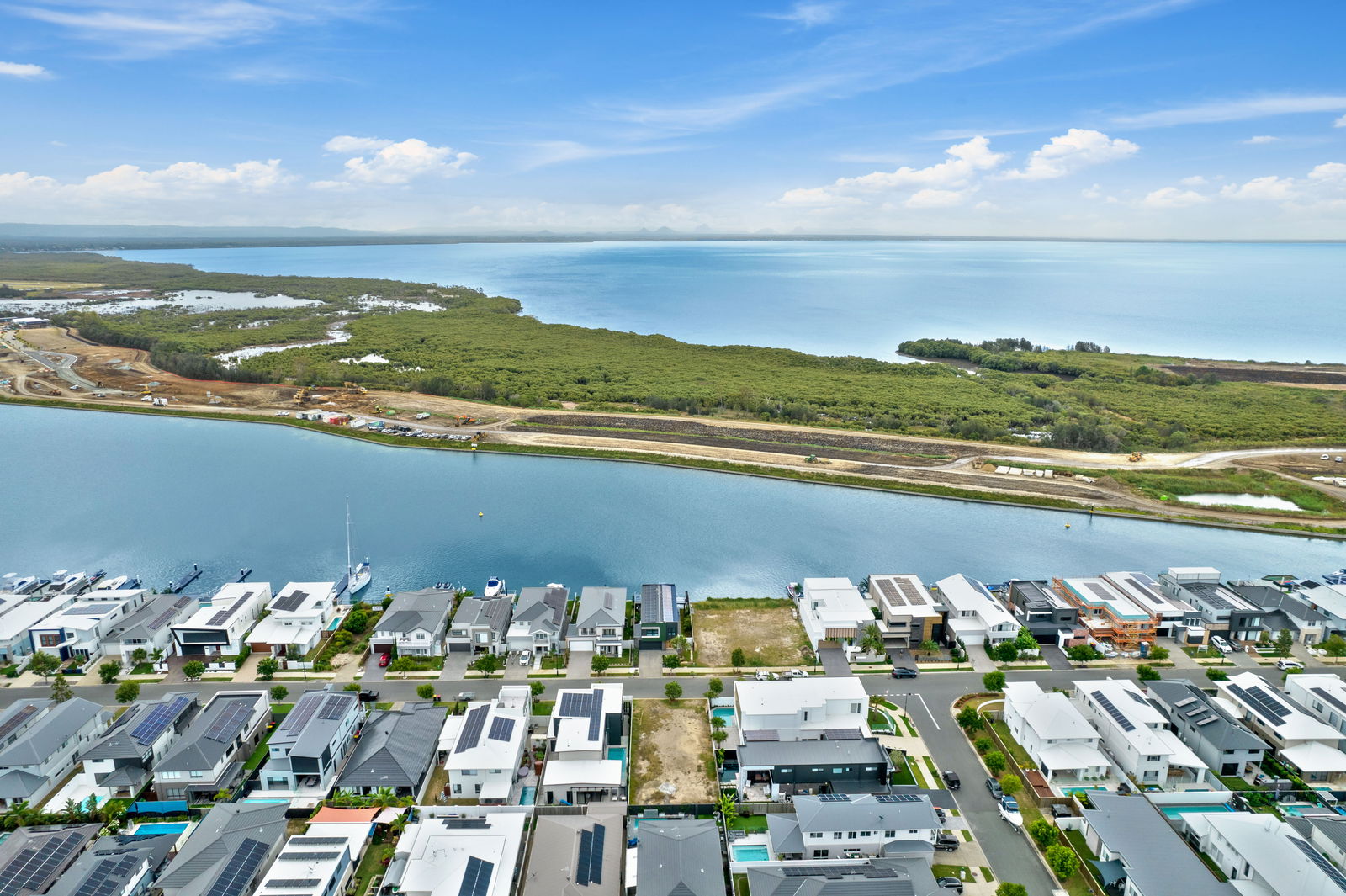 Main listing image for 58 Quay Circuit, Newport  QLD  4020