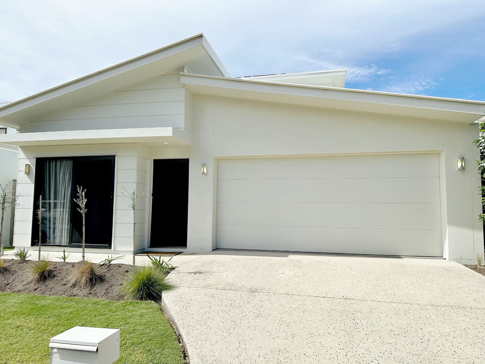 Main listing image for 7 Amity Avenue, Maroochydore  QLD  4558