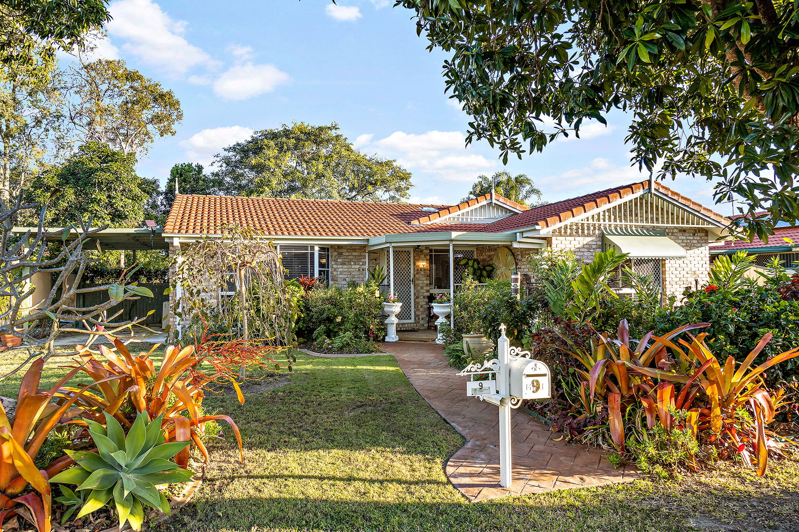 Main listing image for 9 Bloodwood Court, Rothwell  QLD  4022