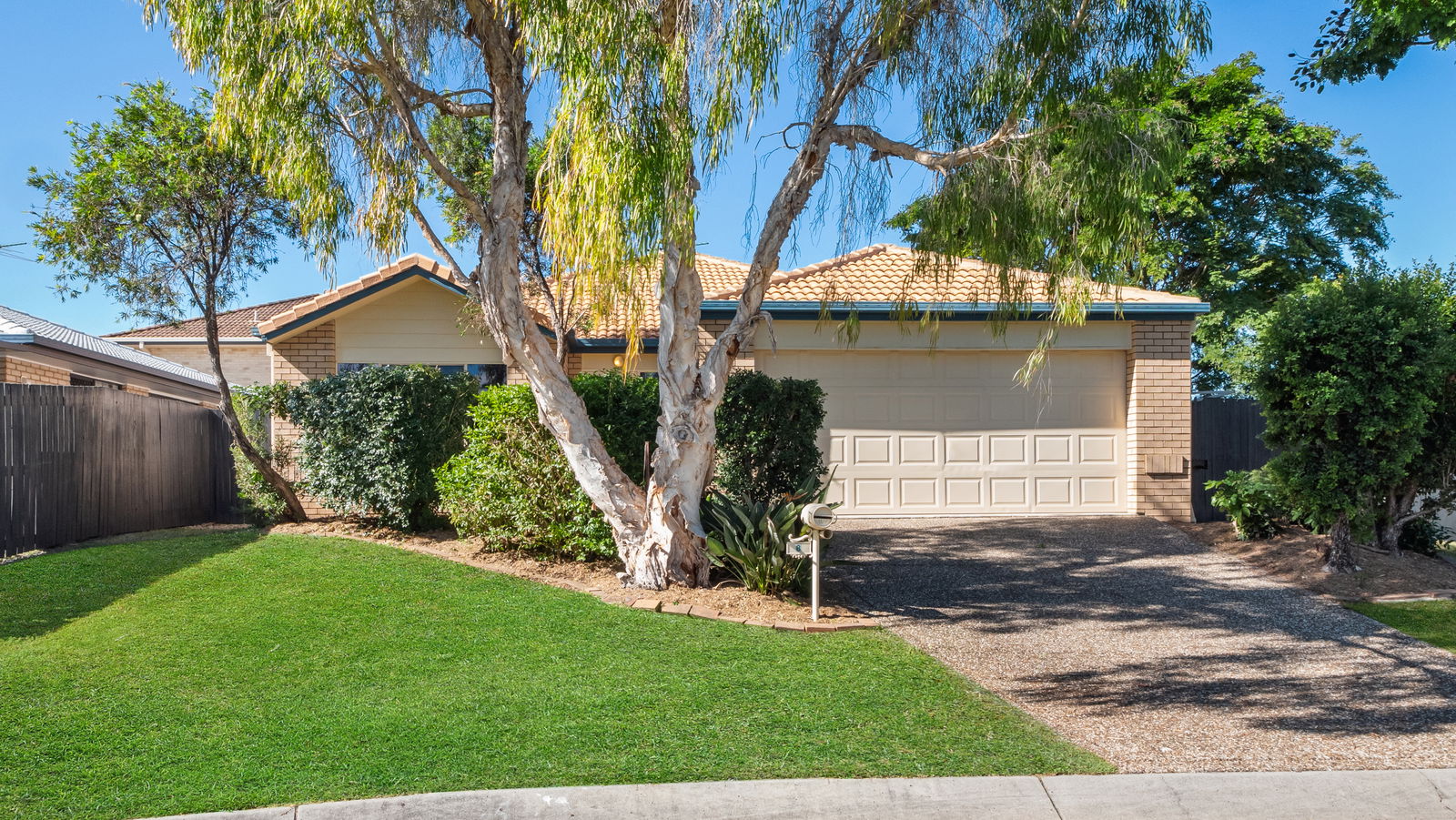 Main listing image for 8 Nique Court, Redcliffe  QLD  4020