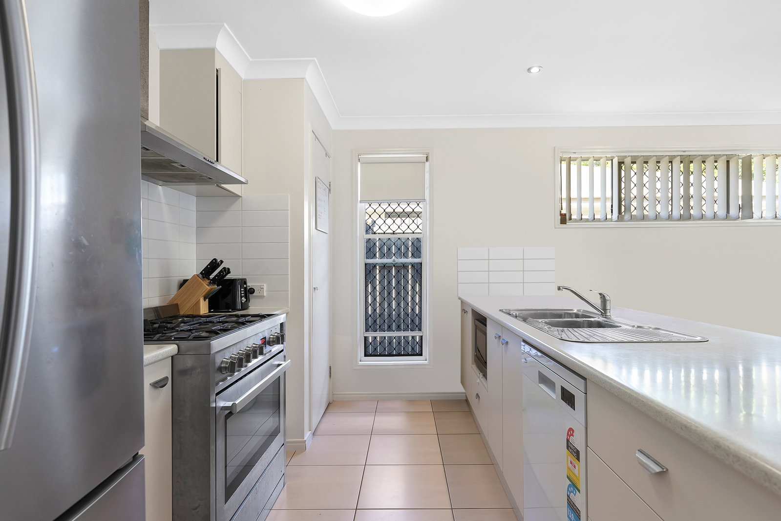 26 Bailey Street, Wakerley, QLD, 4154, Wakerley - Thumbnail 2