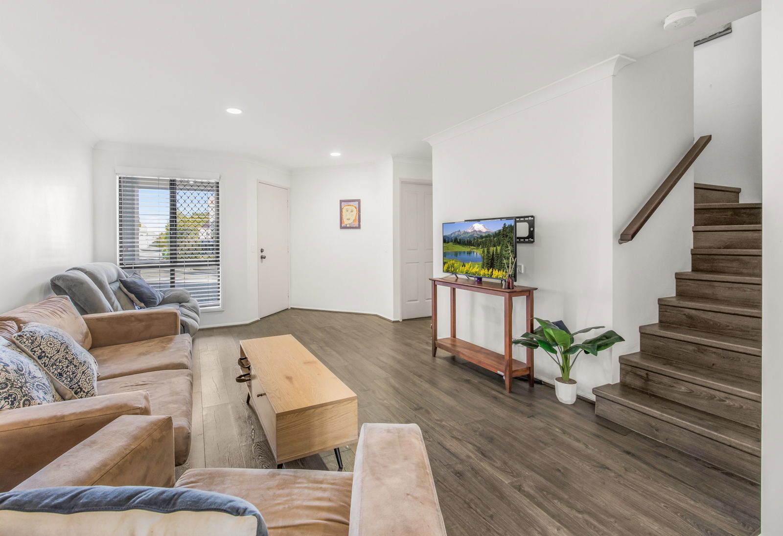 Main listing image for 11/2-6 Ghilgai Road, Merrimac  QLD  4226