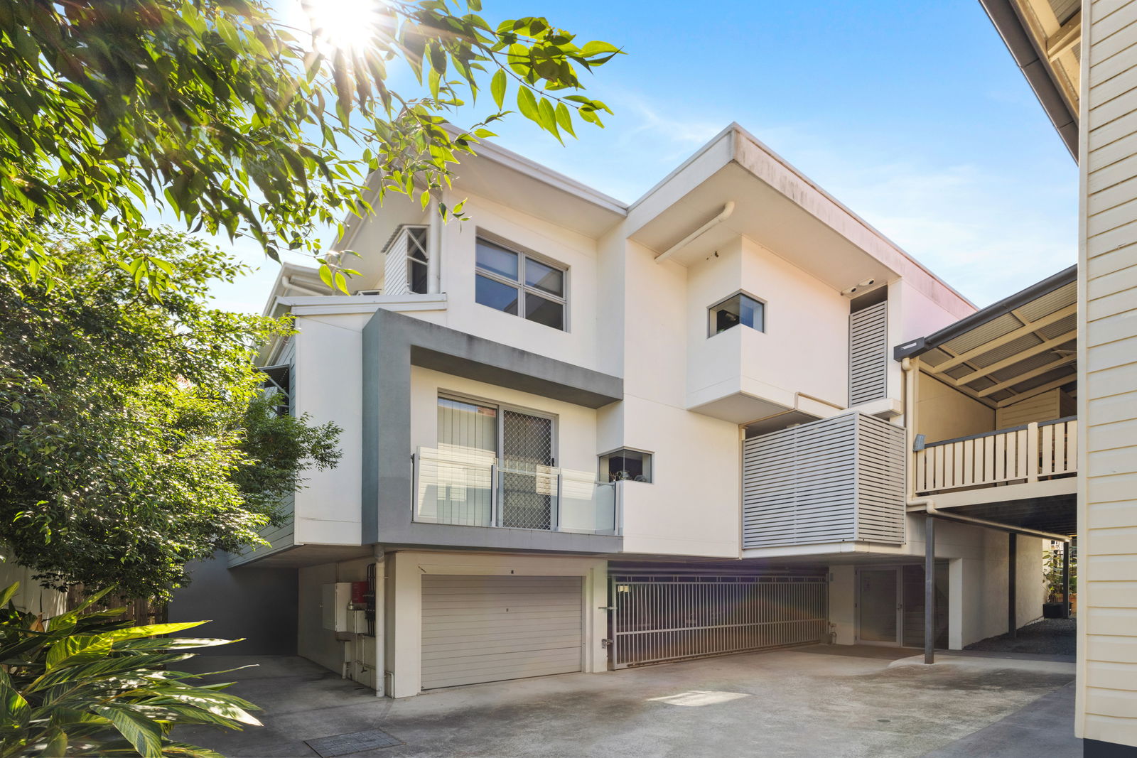 Main listing image for 1/33 Villa Street, Annerley  QLD  4103