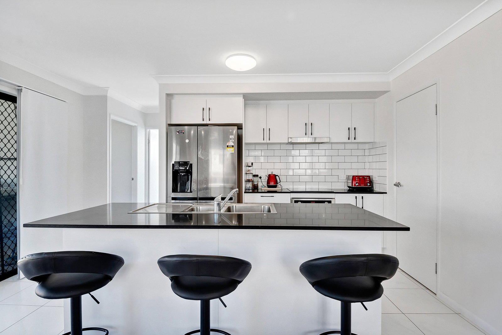 9 Shale Circuit, Cosgrove, QLD, 4818, Cosgrove - Thumbnail 4