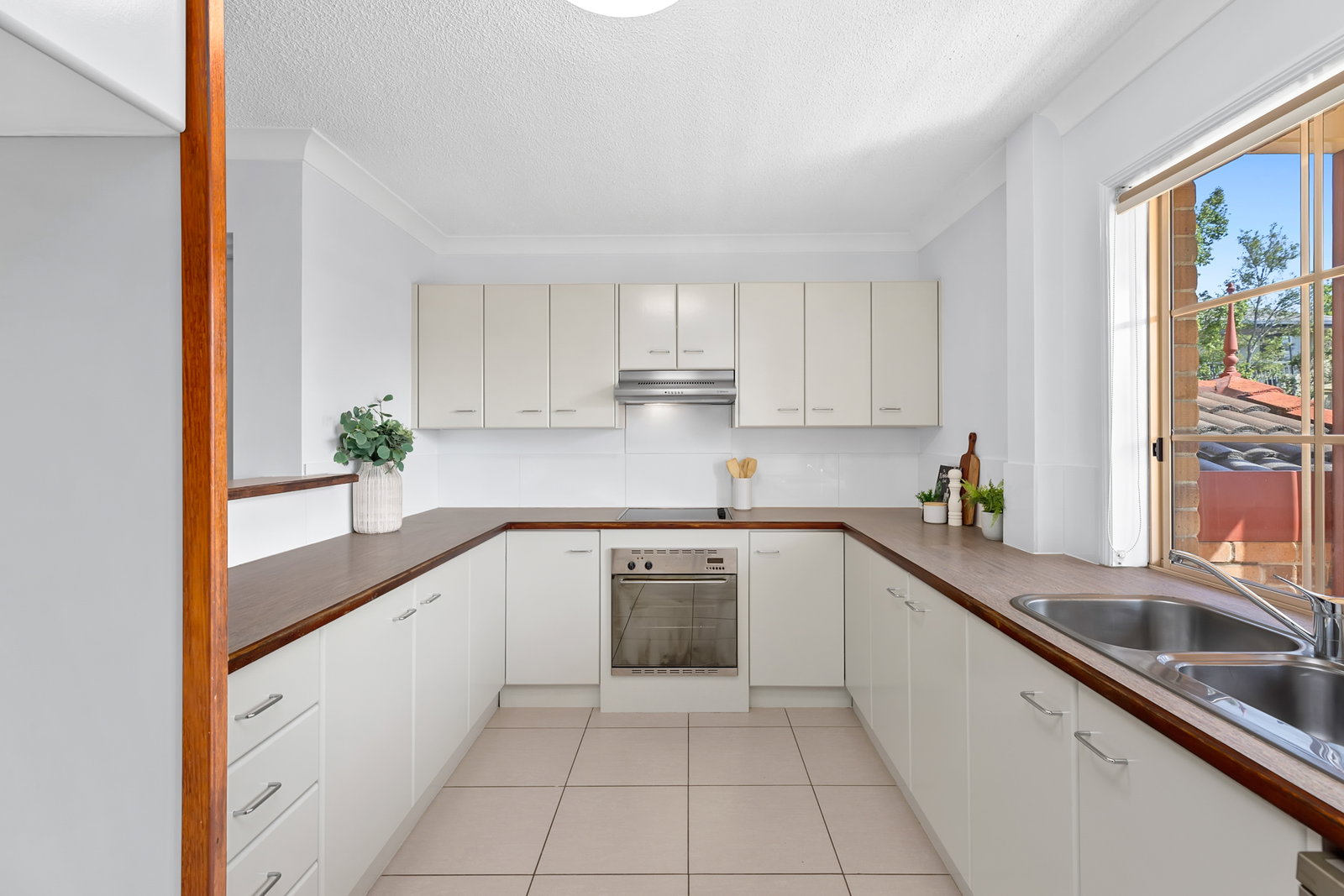 3/33 Bilyana Street, Balmoral, QLD, 4171, Balmoral - Thumbnail 4