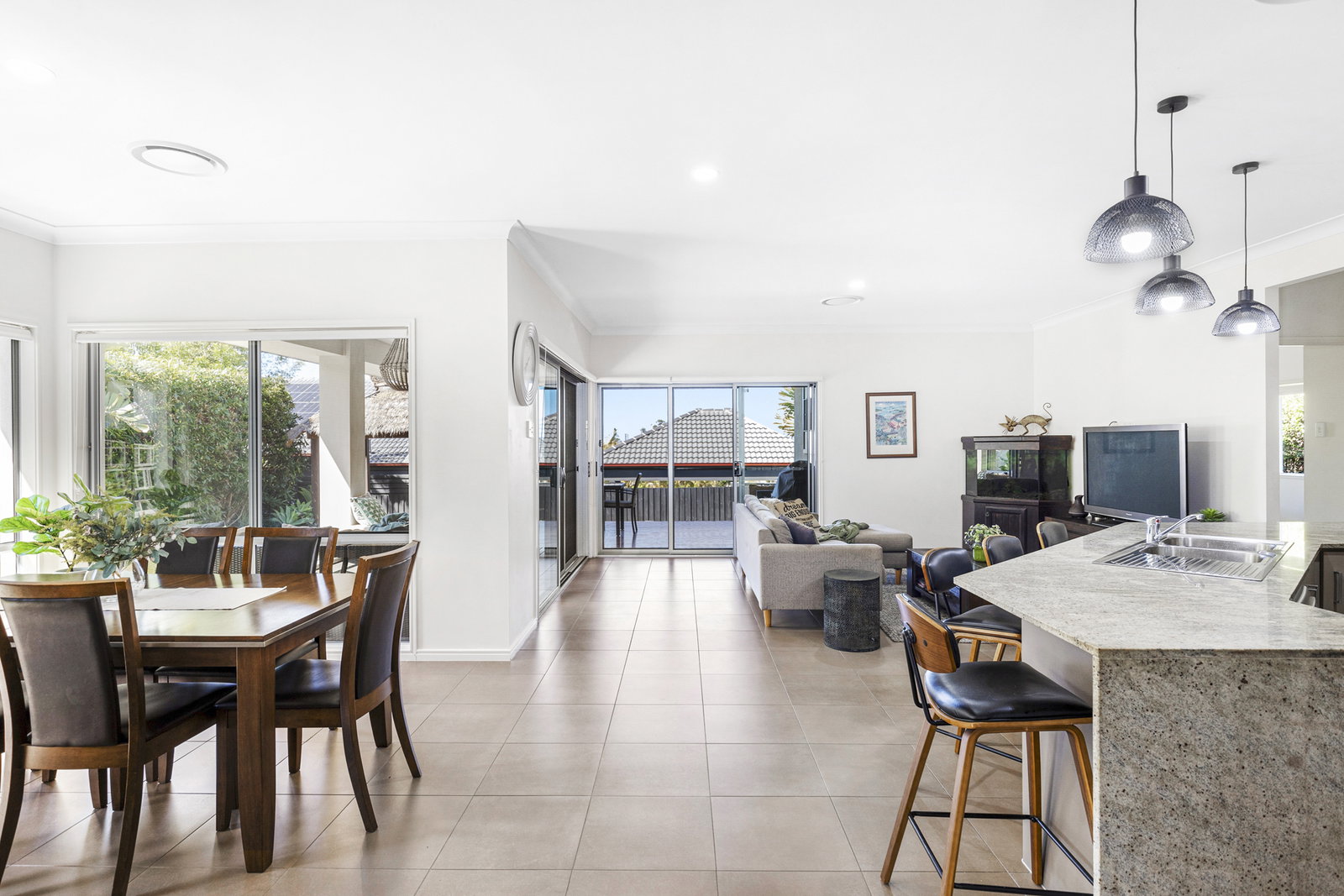 6 Campelles Avenue, Varsity Lakes, QLD, 4227, Varsity Lakes - Thumbnail 5