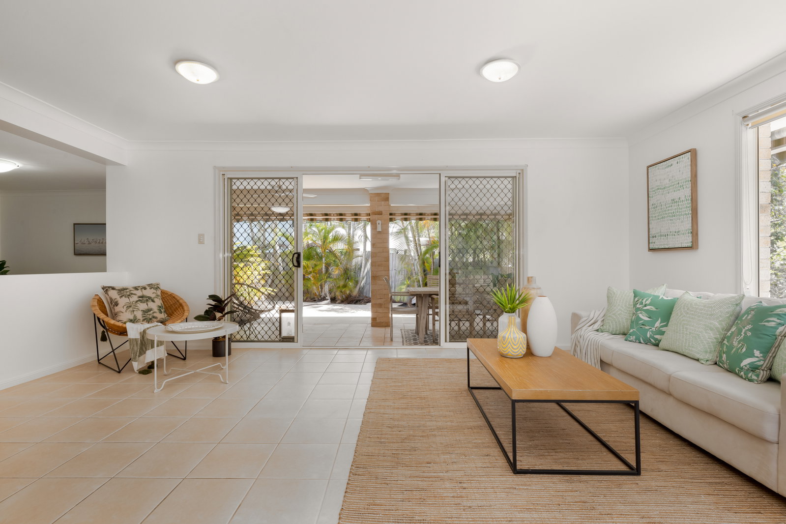 2 Watergum Parade, Molendinar, QLD, 4214, Molendinar - Thumbnail 2