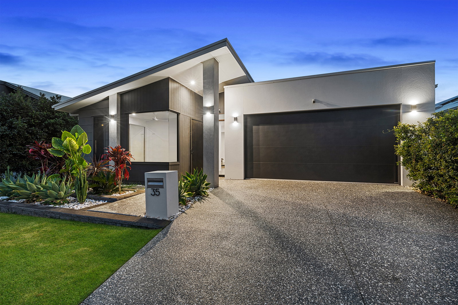 35 Charleston Crescent, Baringa, QLD, 4551, Baringa - Thumbnail 2
