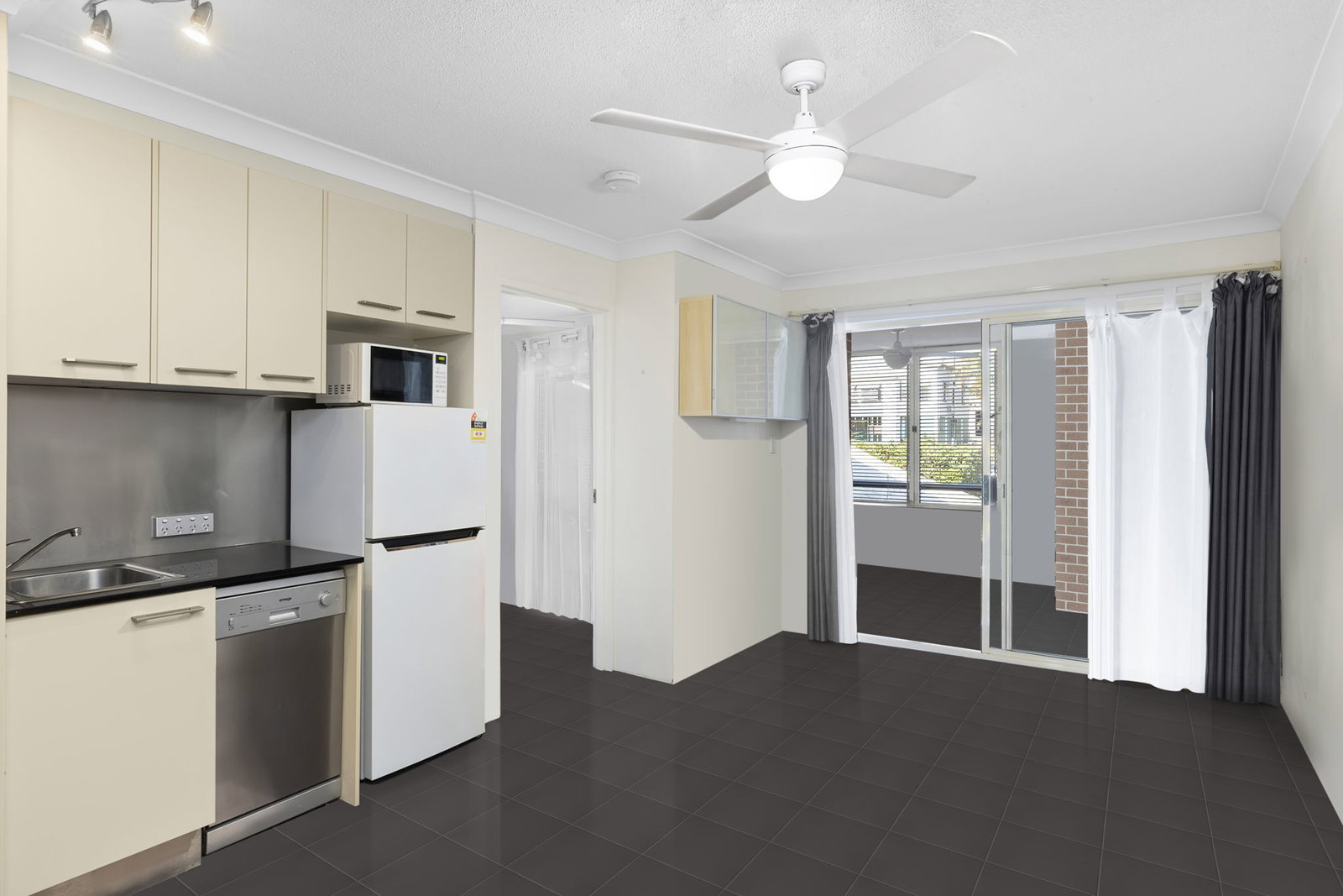 6/43 Galway Street, Greenslopes, QLD, 4120, Greenslopes - Thumbnail 3