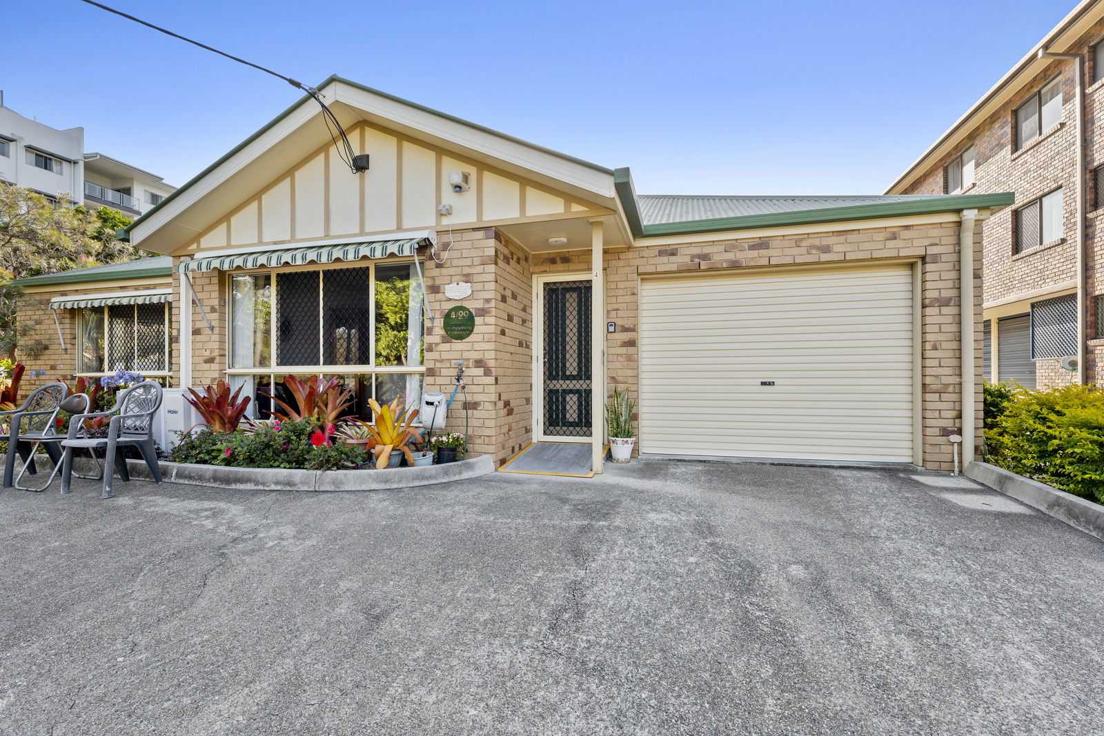 Main listing image for 4/29 Humpybong Esplanade, Redcliffe  QLD  4020