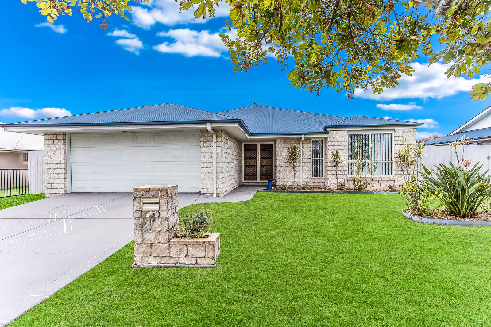 Main listing image for 4 Courtney Street East, Rothwell  QLD  4022
