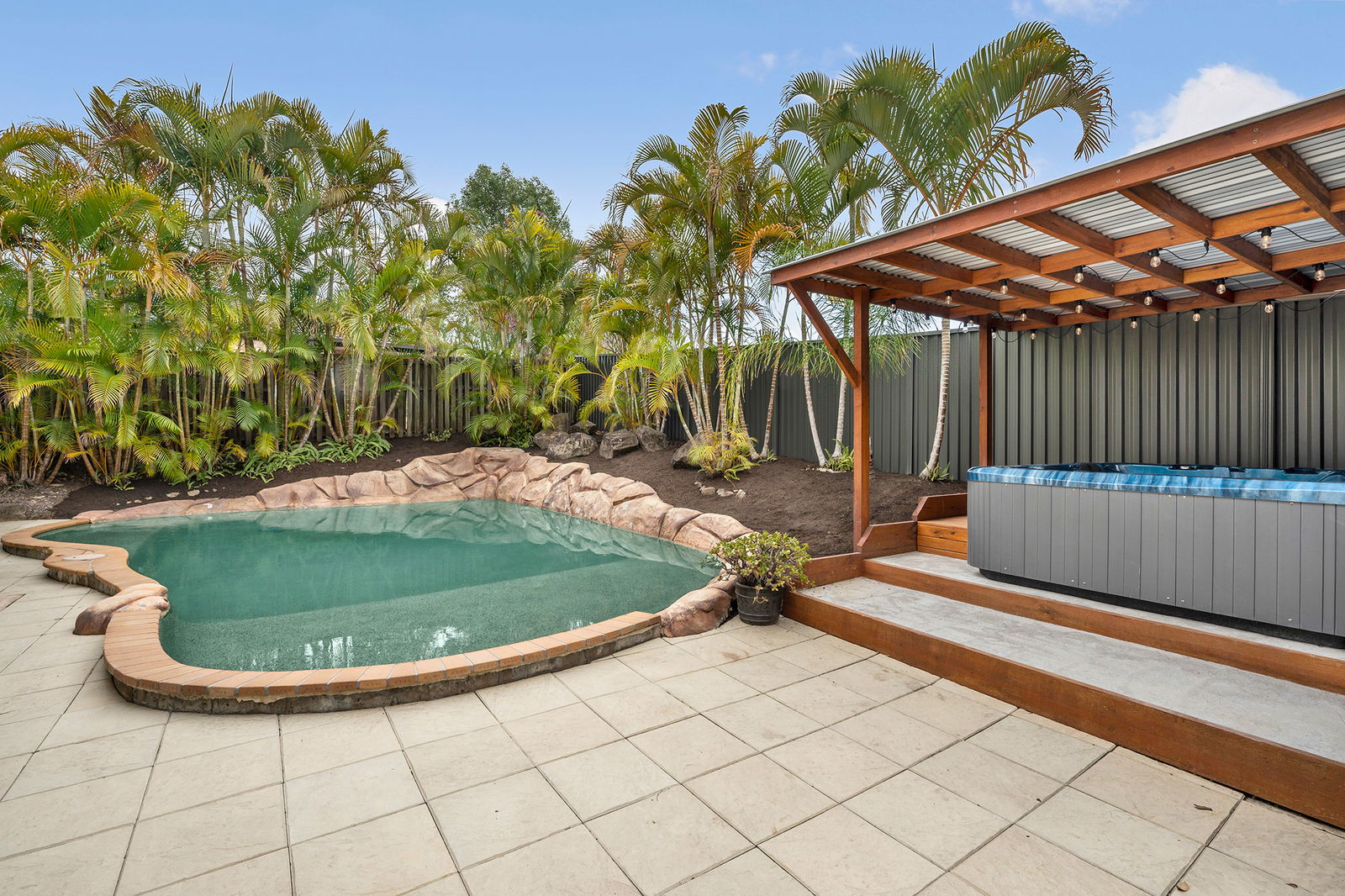 Main listing image for 20 Stockman Crescent, Mudgeeraba  QLD  4213