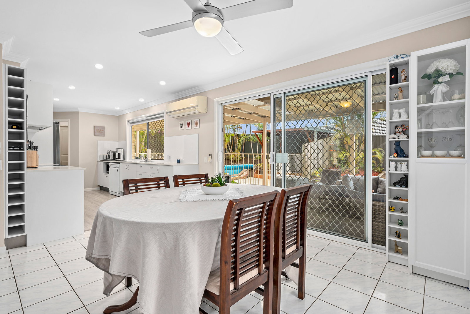 20 Stockman Crescent, Mudgeeraba, QLD, 4213, Mudgeeraba - Thumbnail 3