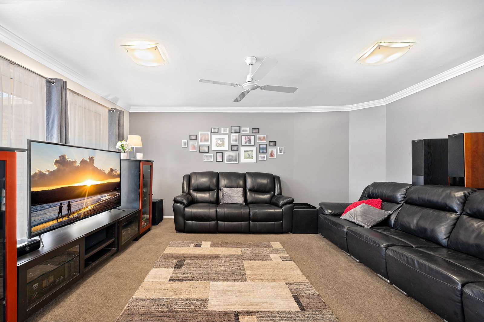 20 Stockman Crescent, Mudgeeraba, QLD, 4213, Mudgeeraba - Thumbnail 4