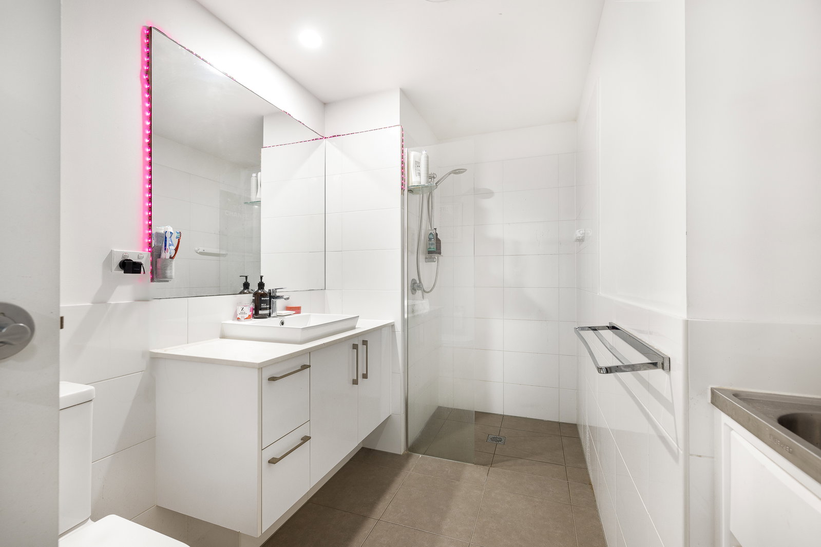 1316/6-8 Waterford Court, Bundall, QLD, 4217, Bundall - Thumbnail 3